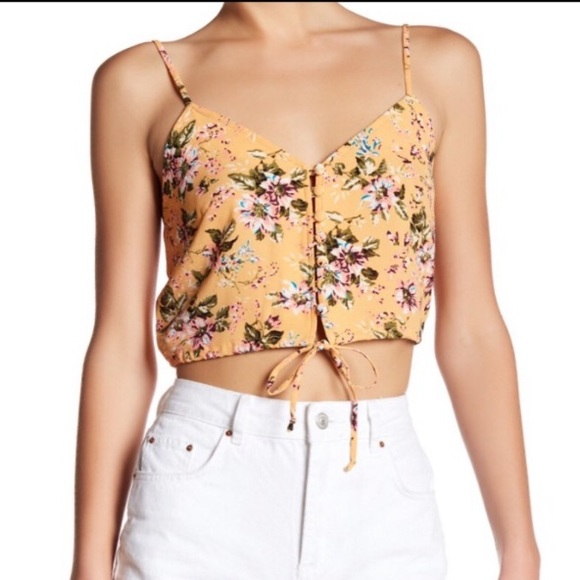✨HP✨ FLYNN SKYE Floral Crop Cami Tank Top Blouse - Picture 4 of 12